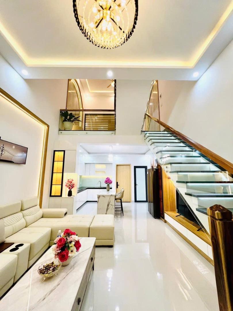 🌻BÁN CĂN NHÀ ĐẸP MÊ LỆCH LIỀN KỀ – MẶT TIỀN TÂY SƠN (ĐƯỜNG QH 18M)💎