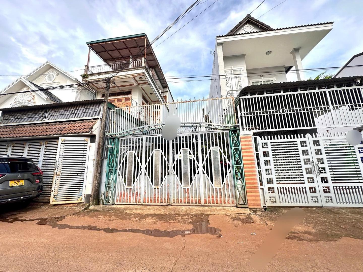 Nền đất đẹp hẻm 193 Ng Văn Cừ 5×22.3m