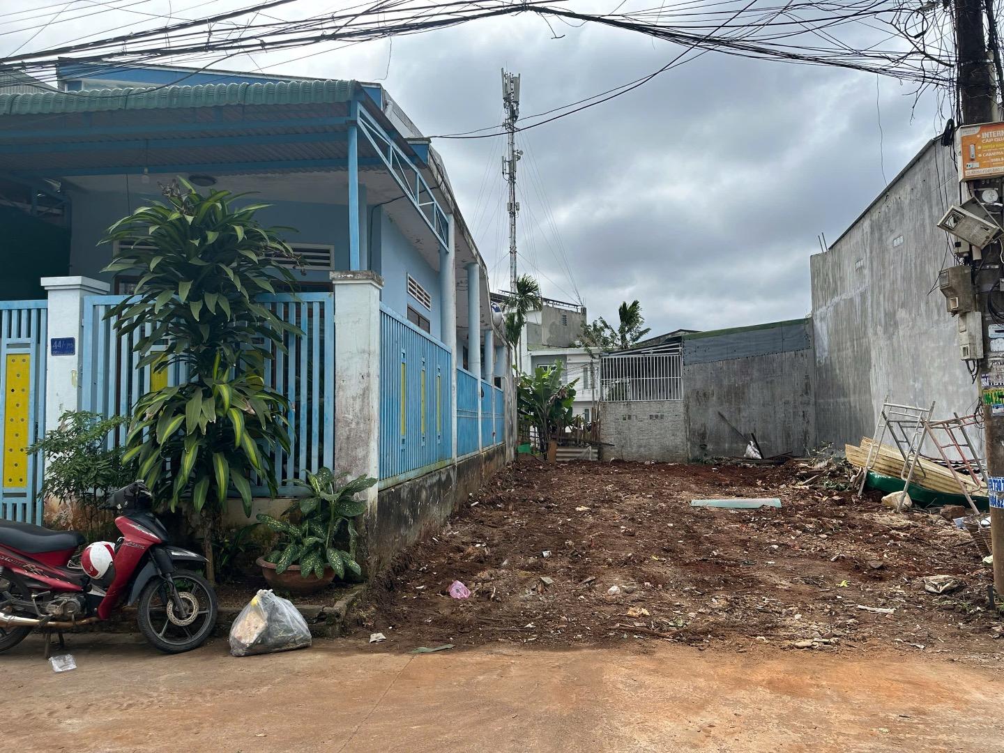 Bán Lô Đất Đẹp Hẻm Đinh Núp Phường Tân Lập