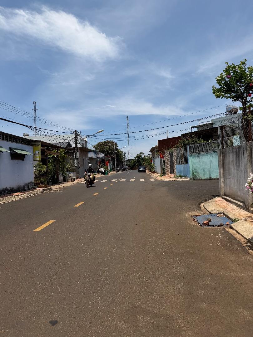 Bán lô chân dài măt tiền dã tượng