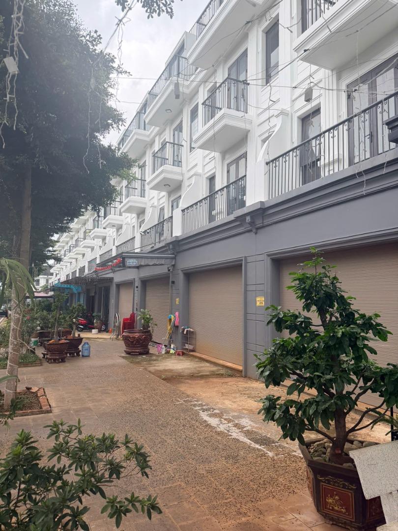 BÁN CẶP LIỀN KỀ PHÂN KHU LONDON – KĐT ECOCITY PREMIA BMT